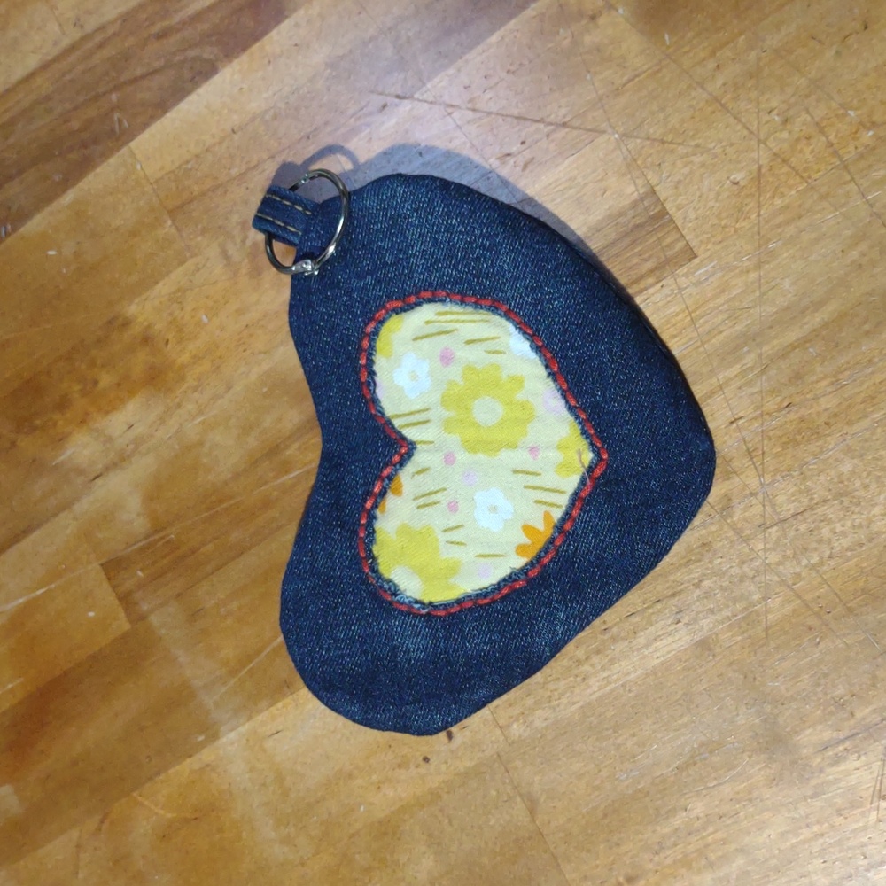 Handmade Upcycled Heart-Shaped Denim Purse 3 - Picture 3 of 4